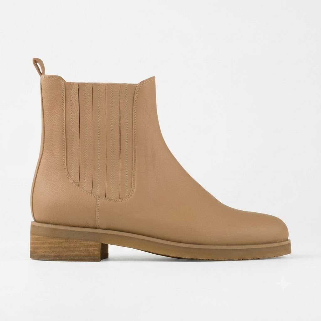 Bota Chelsea Feminina Freya™ em Couro Sintético