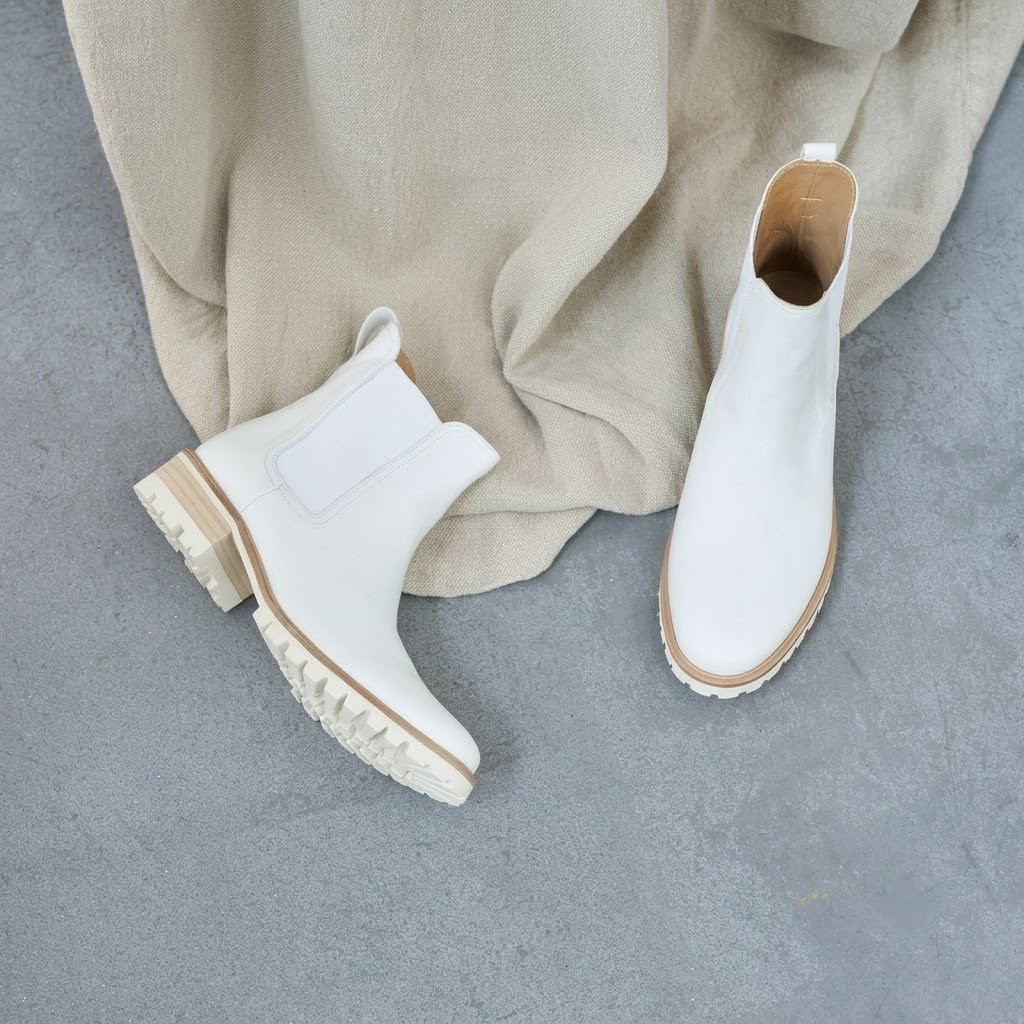 Bota Chelsea Feminina Freya™ em Couro Sintético