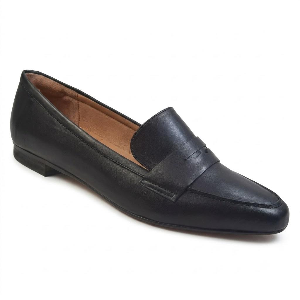 Loafer Feminino Emilia™ em Couro Sintético