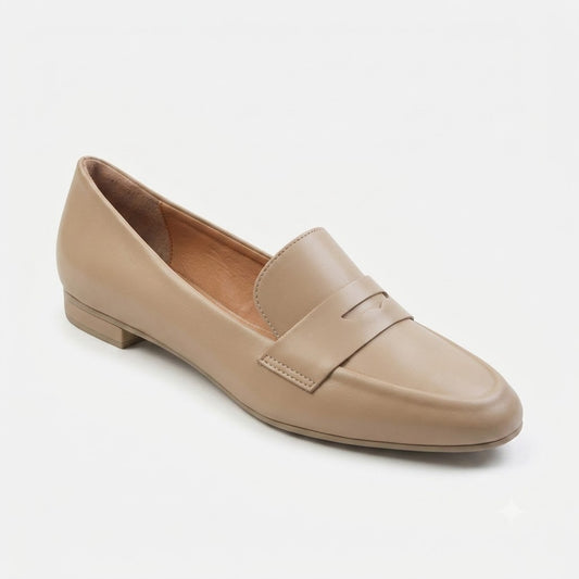 Loafer Feminino Emilia™ em Couro Sintético