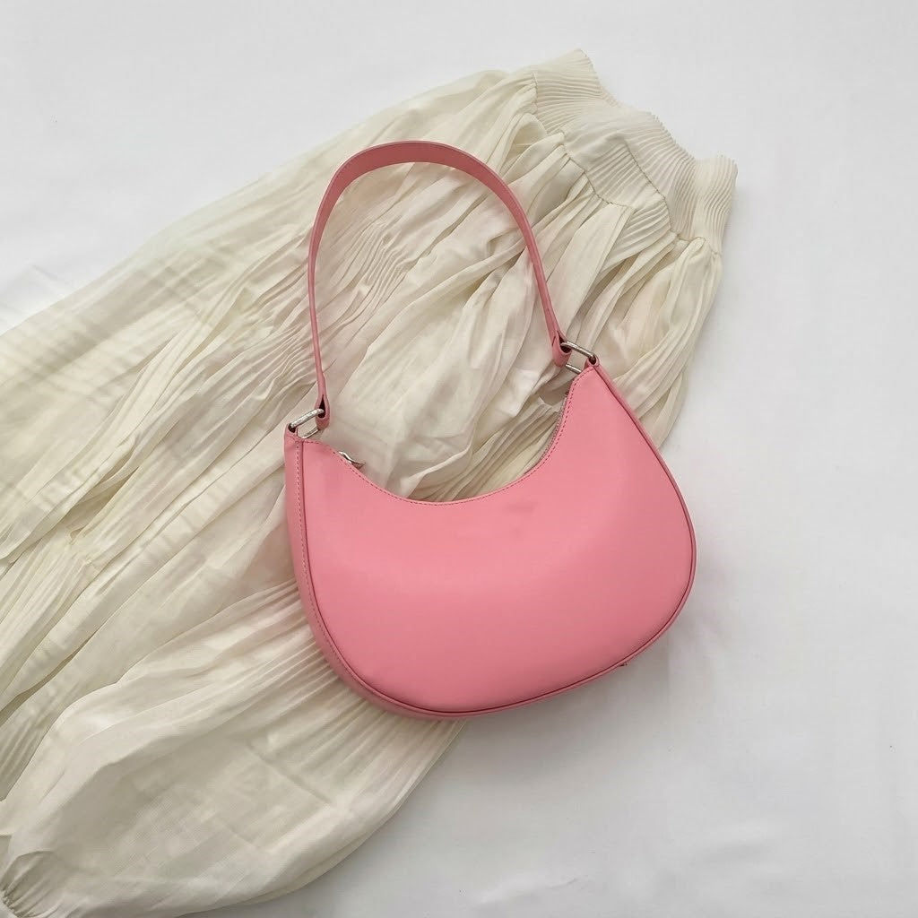 Bolsa Hobo Feminina Aria™ em Couro Sintético Premium