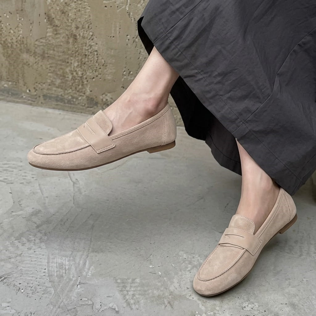 Loafer Feminino Emilia™ em Couro Sintético