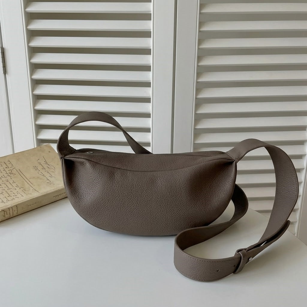 Bolsa Hobo Feminina Elara™ em Couro Sintético